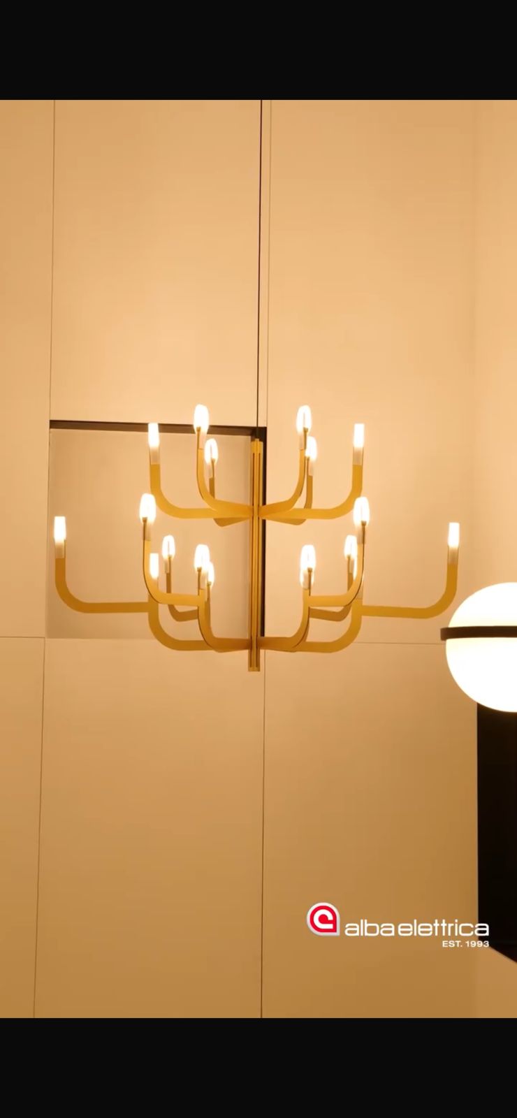 flos-designer-luxury-lighting-modern-lamp