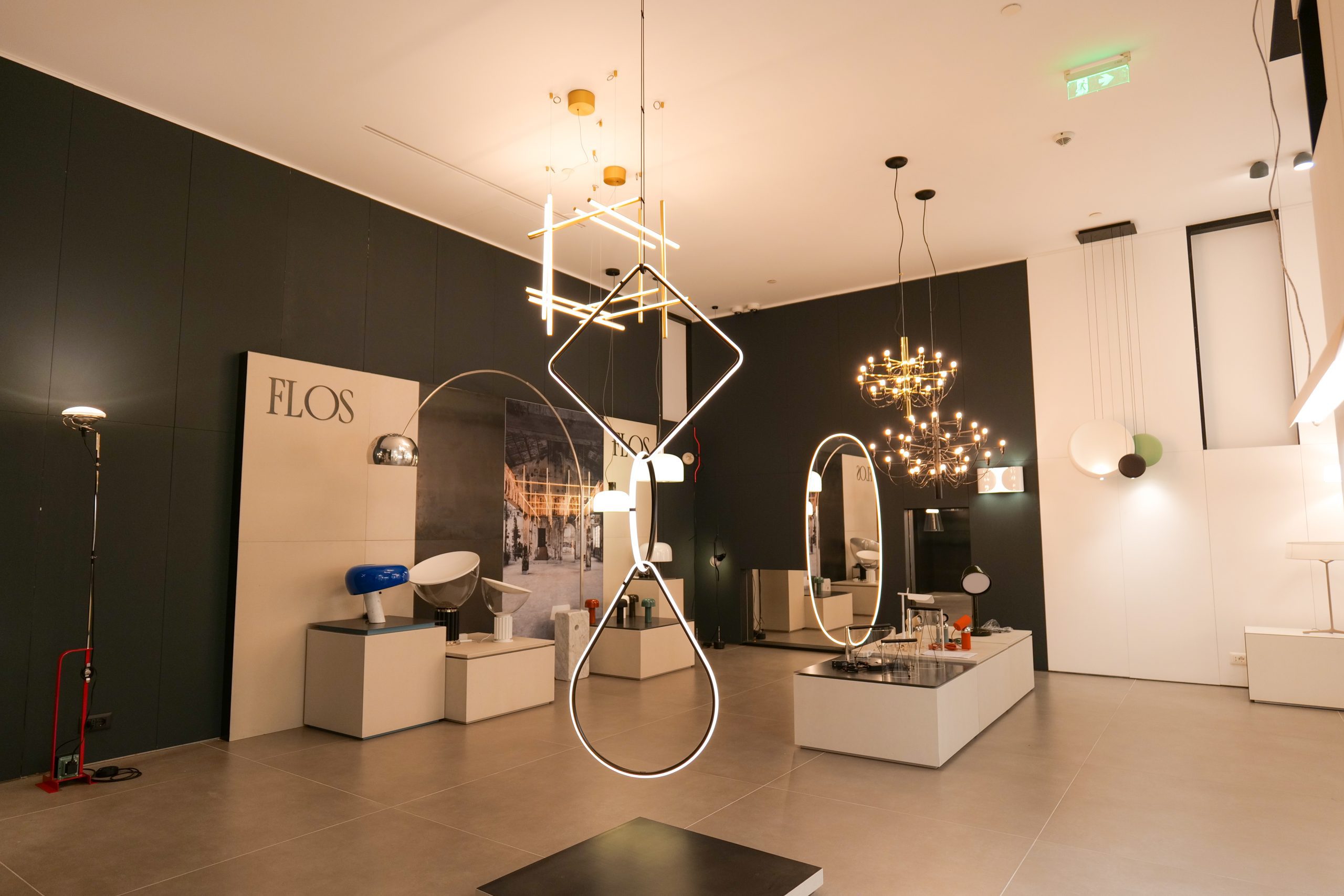 karman-decorative-lighting-unique-design-lamp
